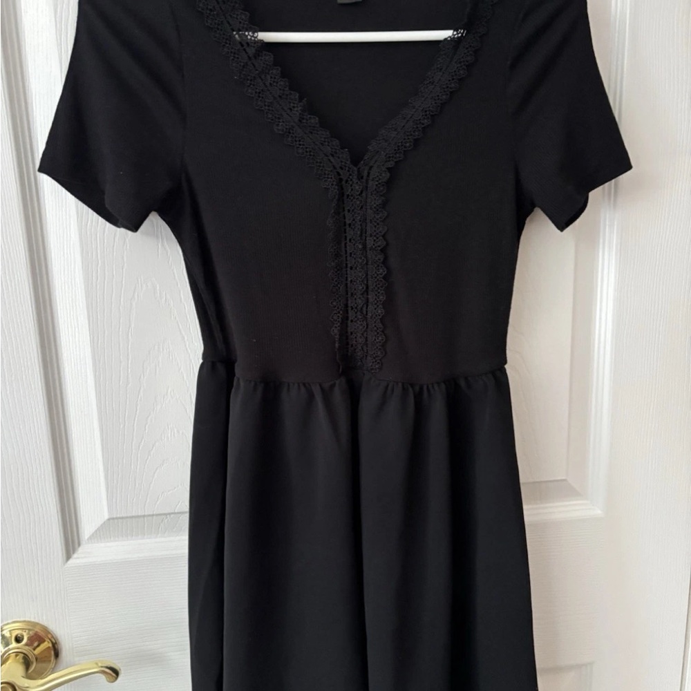 SHEIN Black Lace V-Neck Mini Dress